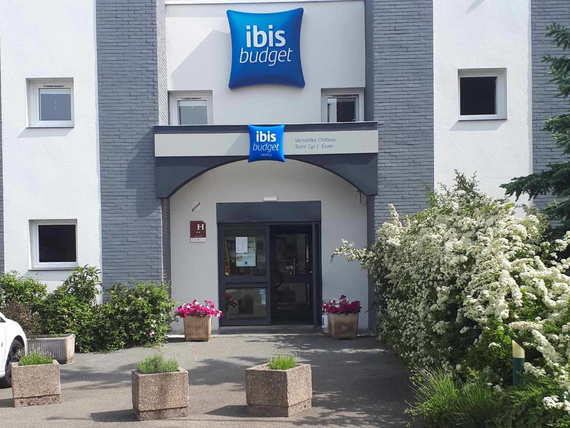 Ibis Budget Versailles Chateau Saint Cyr L'Ecole Exterior foto